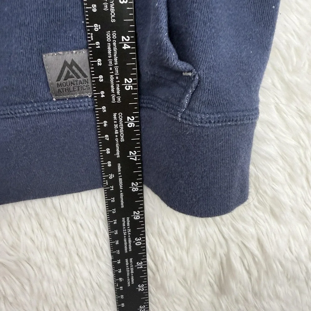 The North Face Mens Hoodie Size M FlashDry Mountain Athletic Pullover Sweatshirt